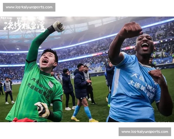 恩怨重逢！梭鱼湾球迷赛前另类 “问候” 前恒大门将霍深坪