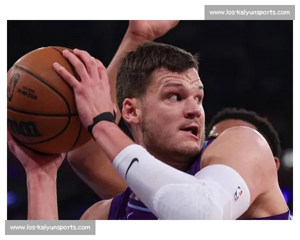 湖人追凯斯勒遇阻！爵士索要多首轮 + 核心球员，交易陷入僵局